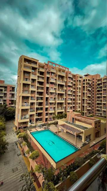 Shared Room for Female In 2 BHK  In Vedanta Housing Society In Wakad