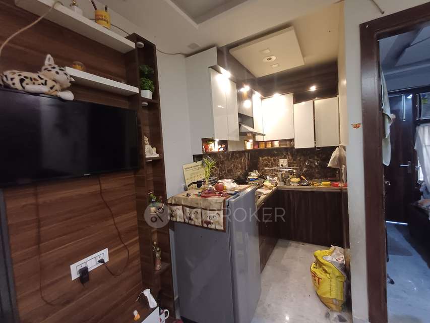 2 BHK Flat In Standalone For Sale  In Uttam Nagar West