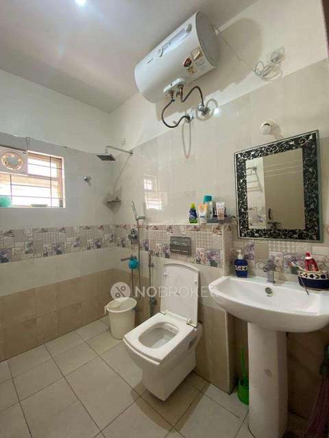 3 BHK Flat In Abhee Brindavan For Sale  In Hsr Layout