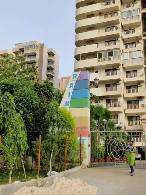 Godown/Warehouse in Sector 43, Gurgaon for Rent 