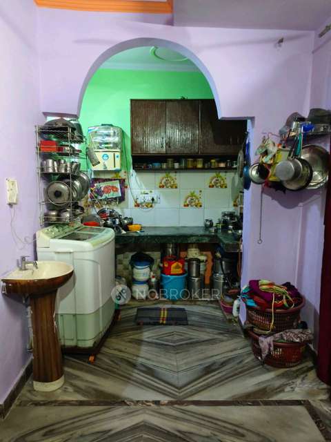 2 BHK Flat In Tyagi Niwas For Sale  In Shahdara