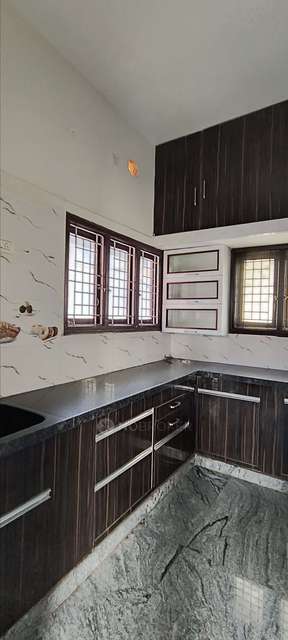 4+ BHK House For Sale  In Srs Road