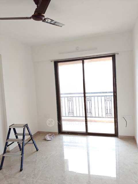 2 BHK Flat In Nb Towers, Spine Road for Rent  In Spine Road