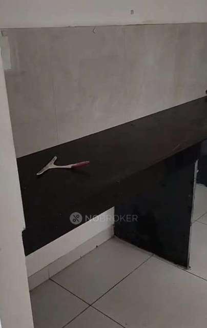 Shared Room for Female In 2 BHK  In Global Life Style In Pimpri-chinchwad,