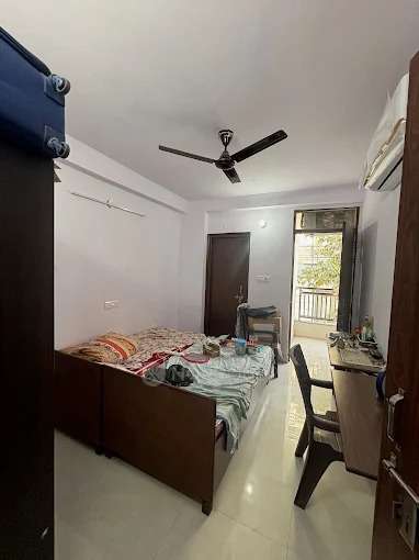 PG for Boys in Rohini