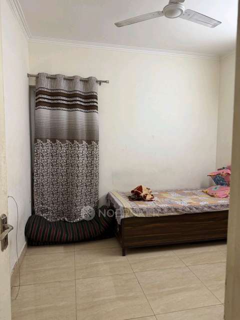 2 BHK Flat In Gaur Galaxy North Avenue 2  for Rent  In Sector 16