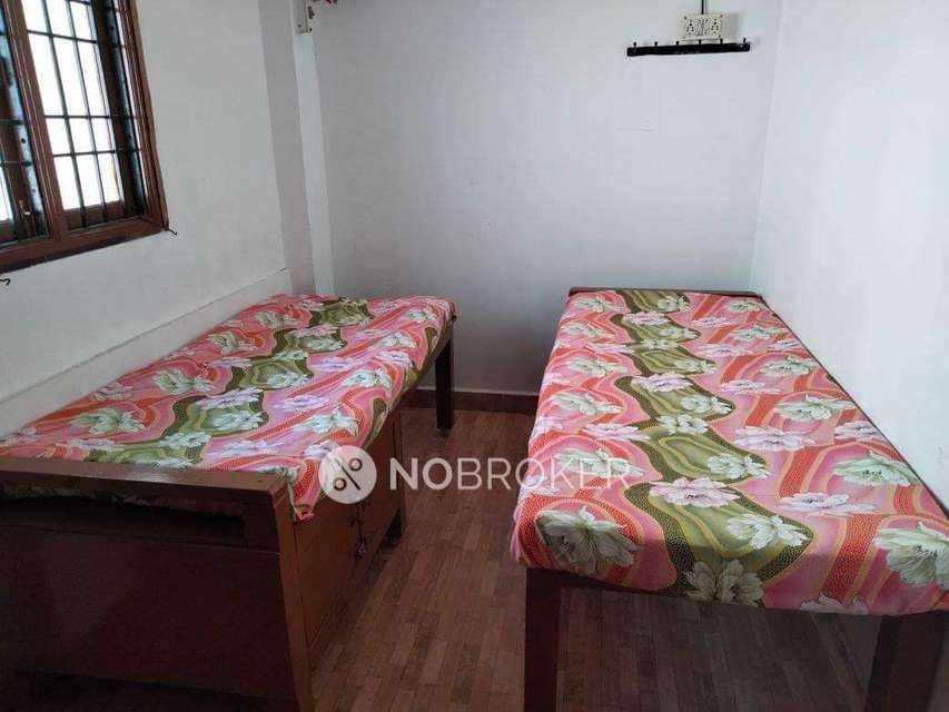 PG for Boys in Amma Super Market