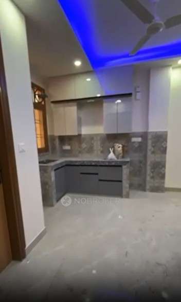 2 BHK Flat In West Patel Nagar  for Rent  In Shadipur