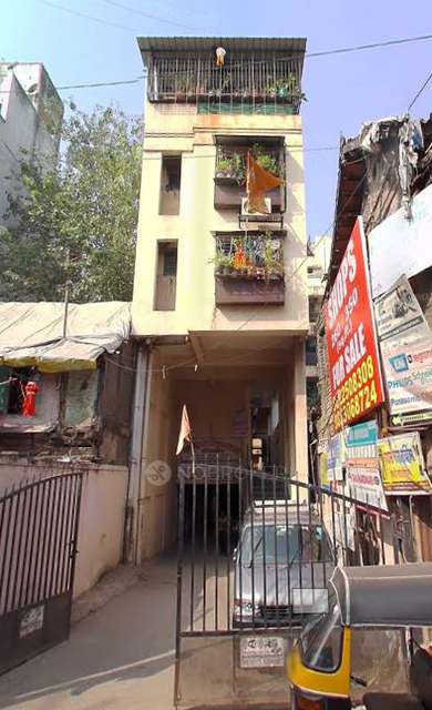 Shared Room for Male In 2 BHK In Bhama Central In Ganesh Peth