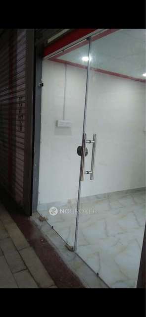 Shop in Sector 4, Noida for sale 