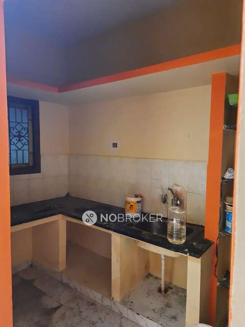 2 BHK Flat In Shruthilaya Apartments For Sale  In Saligramam