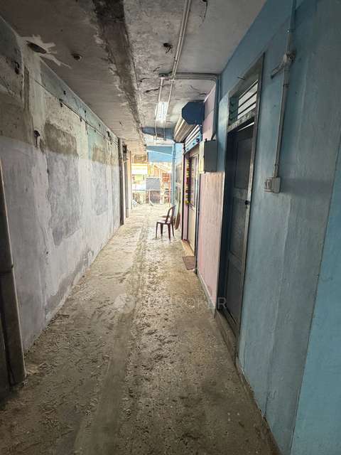 Shop in Nathmal Gulabbai Complex, Chennai for Rent 