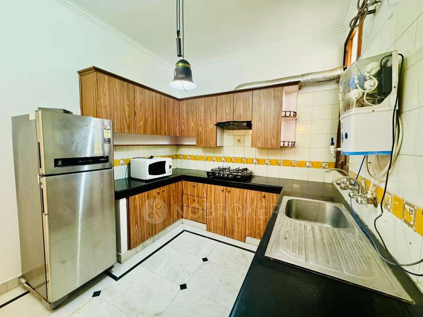 3 BHK Flat For Sale  In Sector 43