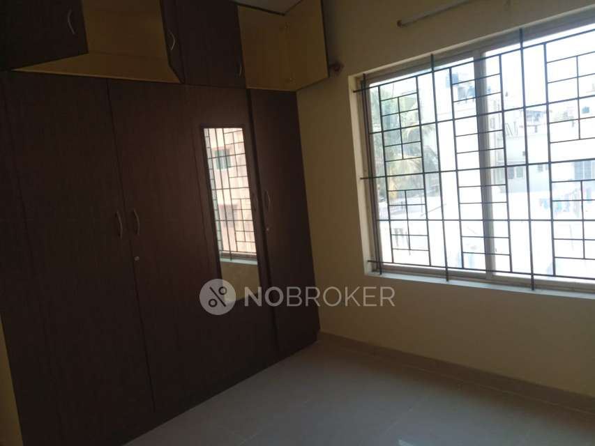 1 BHK Flat In Arunodaya Apartment for Rent  In 21, Sangoli Rayanna Rd
