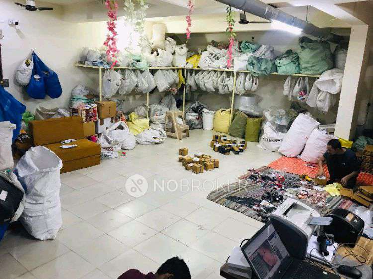 Commercial Property in Sector 122, Noida for sale 