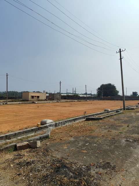 Plot For Sale  In Oraiyan Anand Residency In Gollahalli 