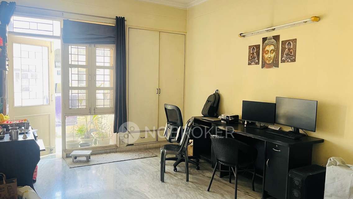 4 BHK Flat In Vasant Appartment  For Sale  In Sector 13