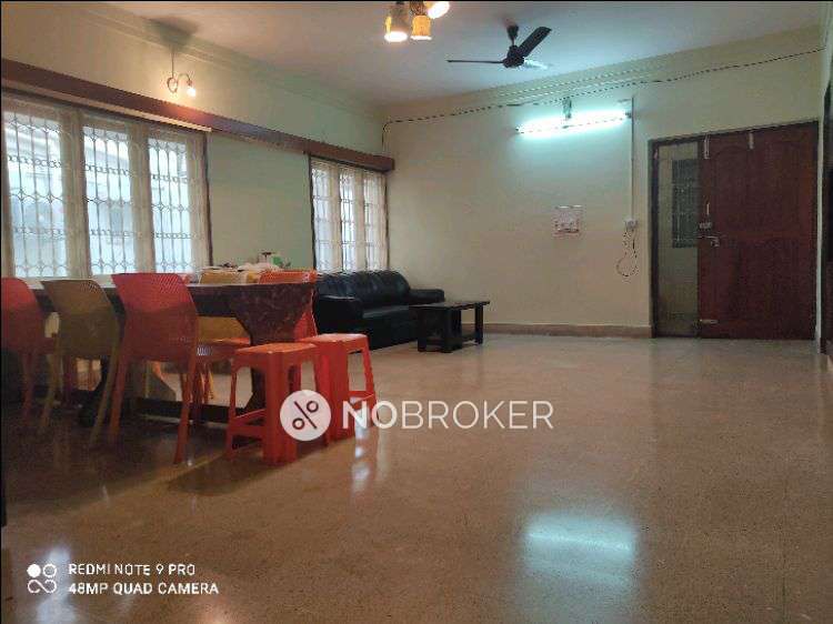 PG for Girls in  Shanti Nagar