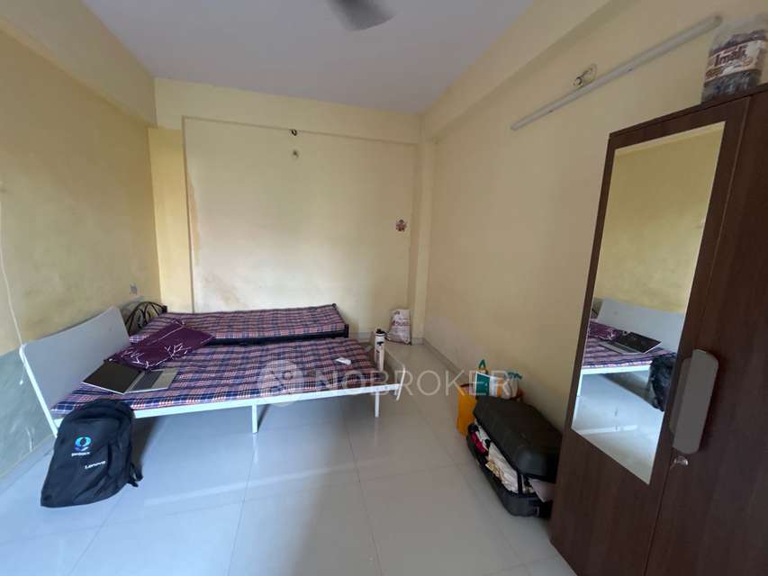 Single Room for Female In 2 BHK In Serenity Co-operative Housing Society Nighade Nagar In Nigade Nagar, Ghorpadi