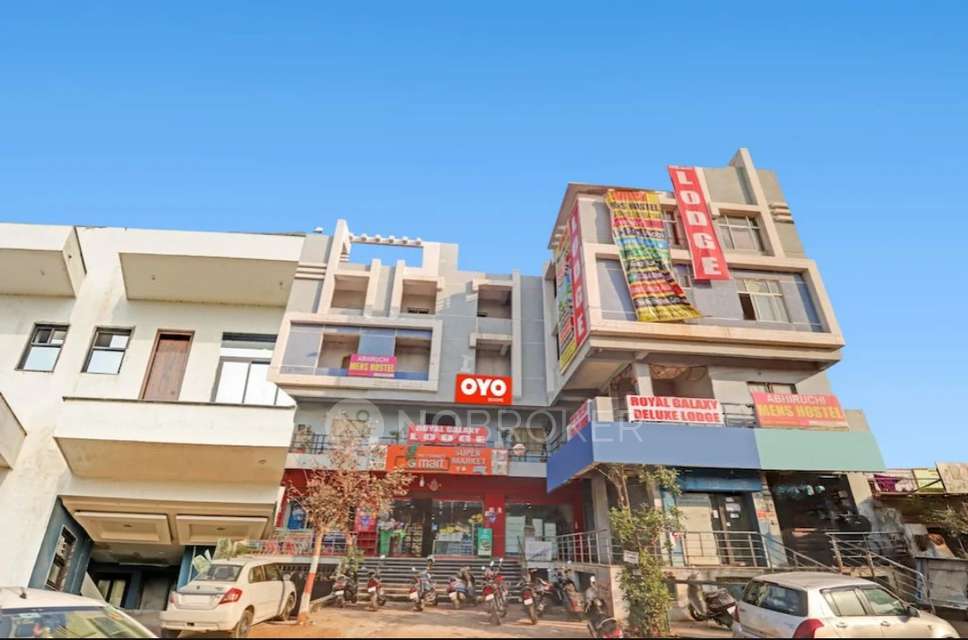 PG for Boys in Thumukunta 