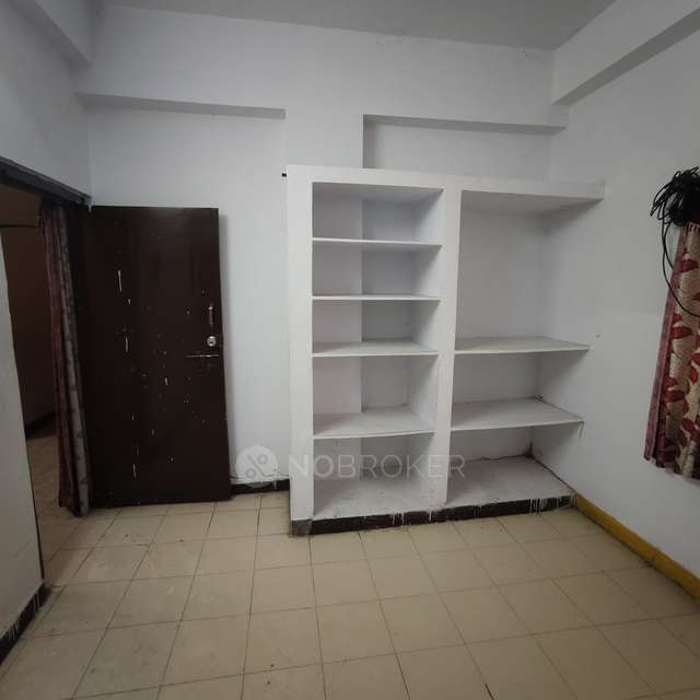 2 BHK Flat In Chaitynapuri For Sale  In Kothapet