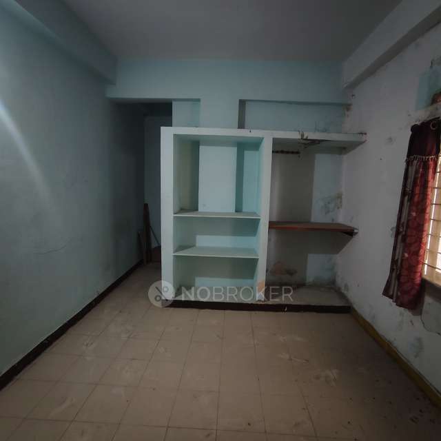 2 BHK Flat In Chaitynapuri For Sale  In Kothapet