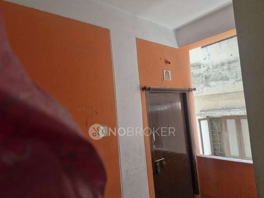 2 BHK Flat In Chaitynapuri For Sale  In Kothapet