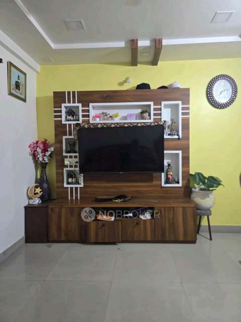 Single Room for Female In 1 BHK  In Mathura Krishna Heights  In Kasba Peth