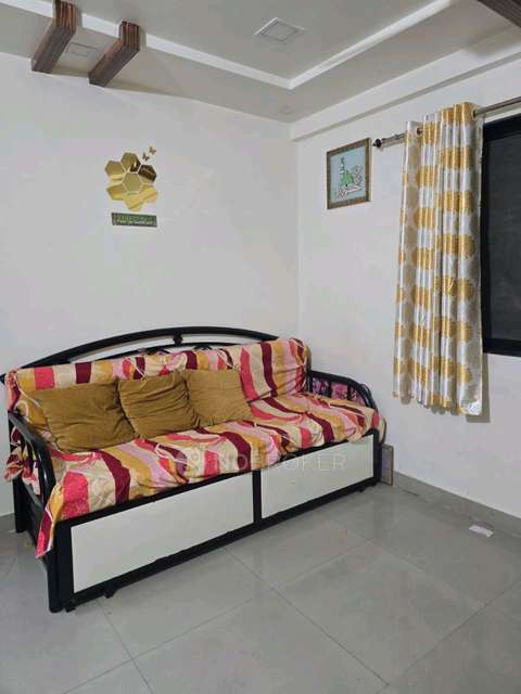 Single Room for Female In 1 BHK  In Mathura Krishna Heights  In Kasba Peth
