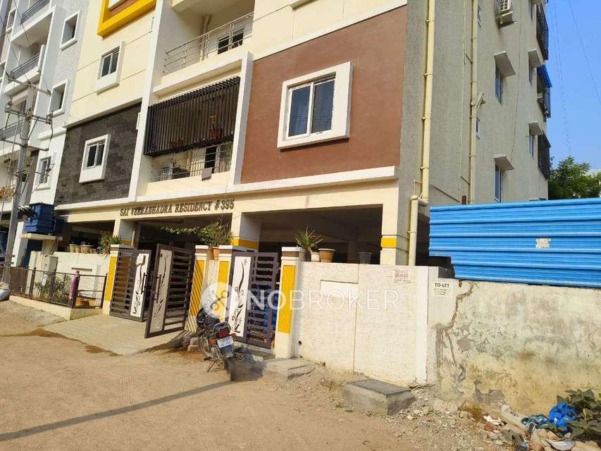 2 BHK Flat In Sai Veerabhadra Residency For Sale  In Madhapur