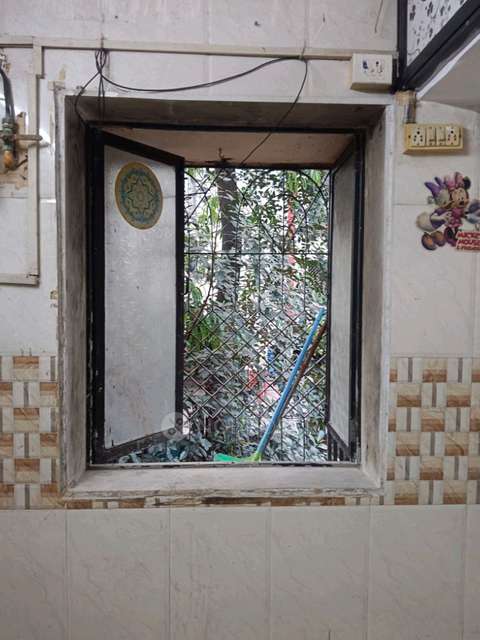1 BHK Flat In Maooli Darshan Society  For Sale  In  Dahisar West