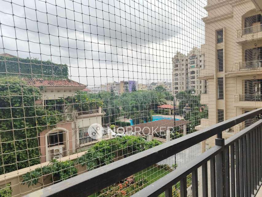 3 BHK Flat In Aditya Empress Towers For Sale  In Shaikpet