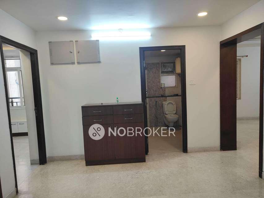 3 BHK Flat In Aditya Empress Towers For Sale  In Shaikpet