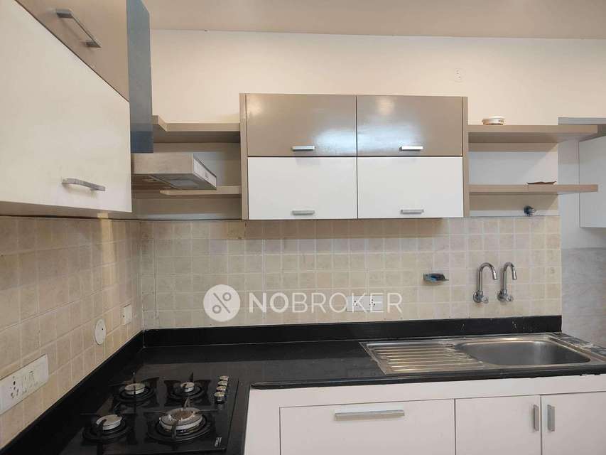 3 BHK Flat In Aditya Empress Towers For Sale  In Shaikpet