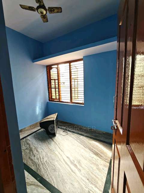 2 BHK House for Rent  In Bagaluru Cross Busstop