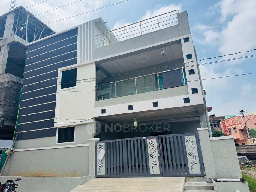 3 BHK House for Rent  In Mallampet