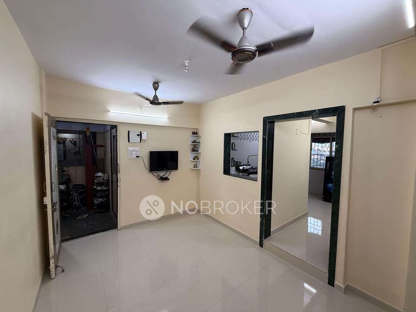 Shared Room for Male In 1 BHK  In Ambe Prerna Cooperative Housing Society In Ghansoli