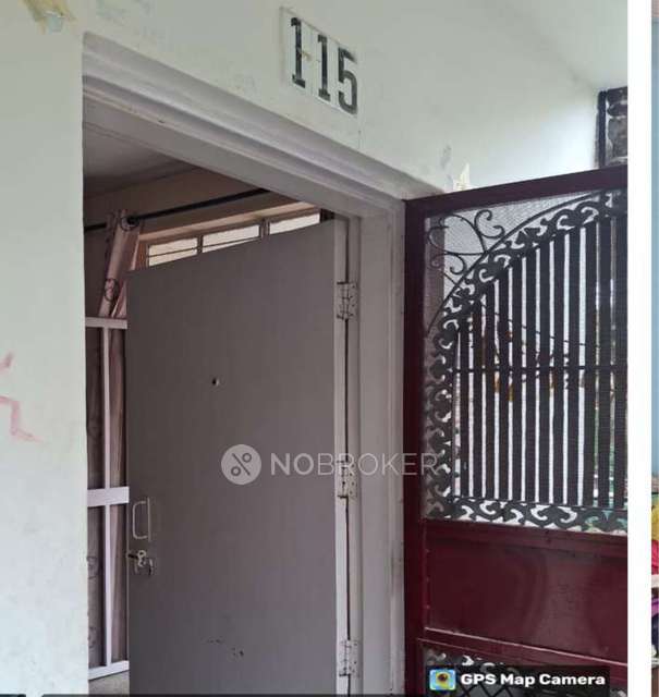 2 BHK Flat In Sfs Flats Shanti Kunj For Sale  In Dwaraka 