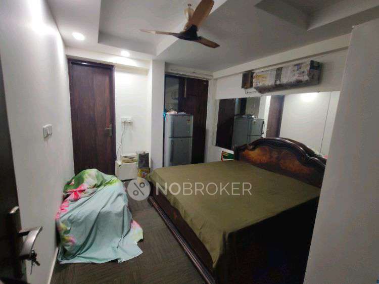 1 RK Flat In Rwa Block J for Rent  In Palam Vihar