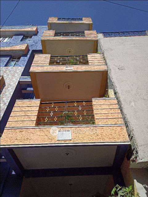 3 BHK Flat In Standalone Building  for Rent  In  Hbr Layout