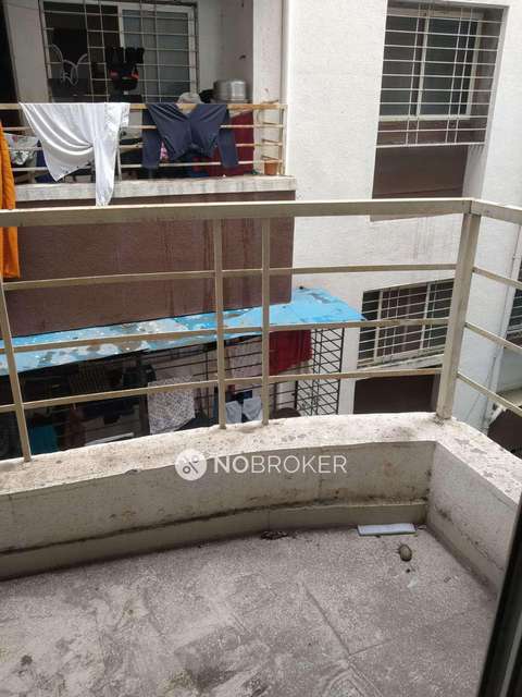 1 BHK Flat In Satayam Corner For Sale  In Narhe 