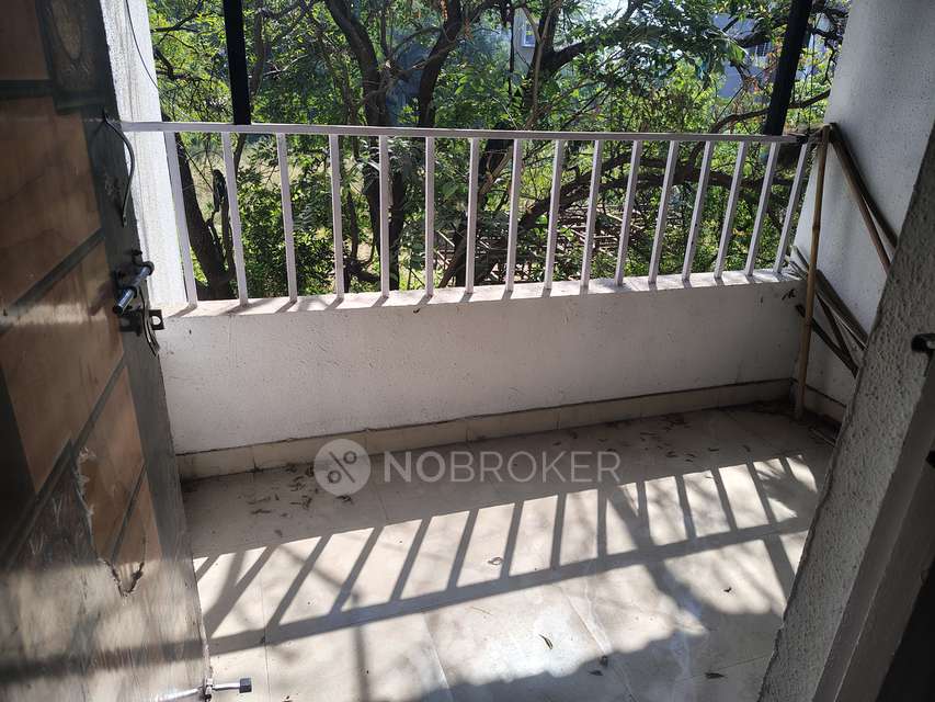 2 BHK Flat In Venusadan Society Dhankavdi Ambegoan for Rent  In Venusadan Society