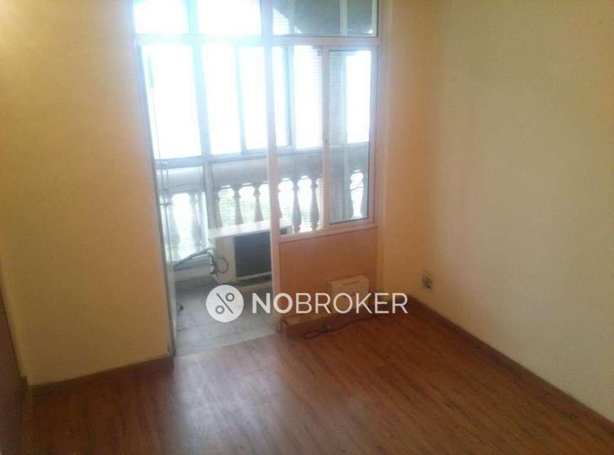 2 BHK Flat In Regency Park 1 for Rent  In Sector 43