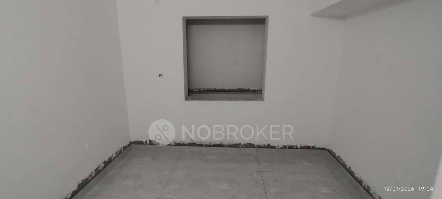 2 BHK Flat In Royal Avenue, Urapakkam Neer For Sale  In Urapakkam