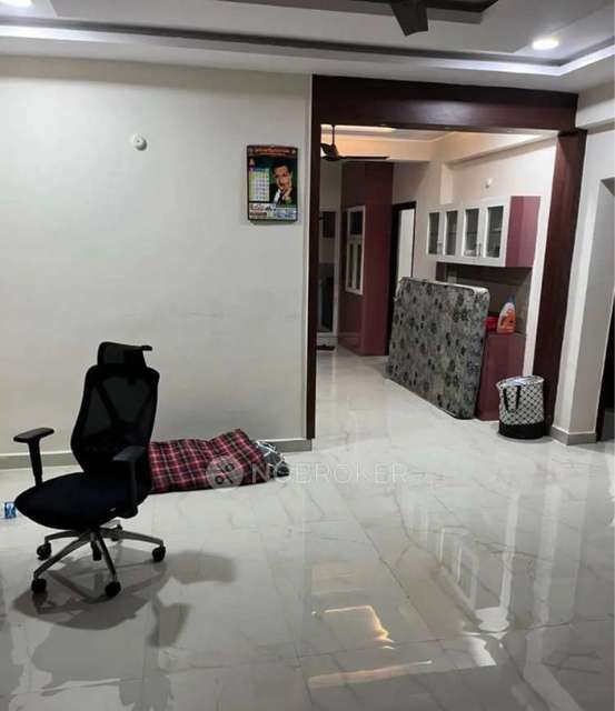 Shared Room for Female In 3 BHK  In Sai Thirumala Residency In Srinu Foam Wash Car 