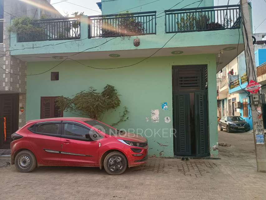 Plot For Sale  In Mohan Nagar Road