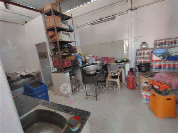 Godown/Warehouse in Krishnaveni Nagar Ganesh Mandapam, Hyderabad for Rent 