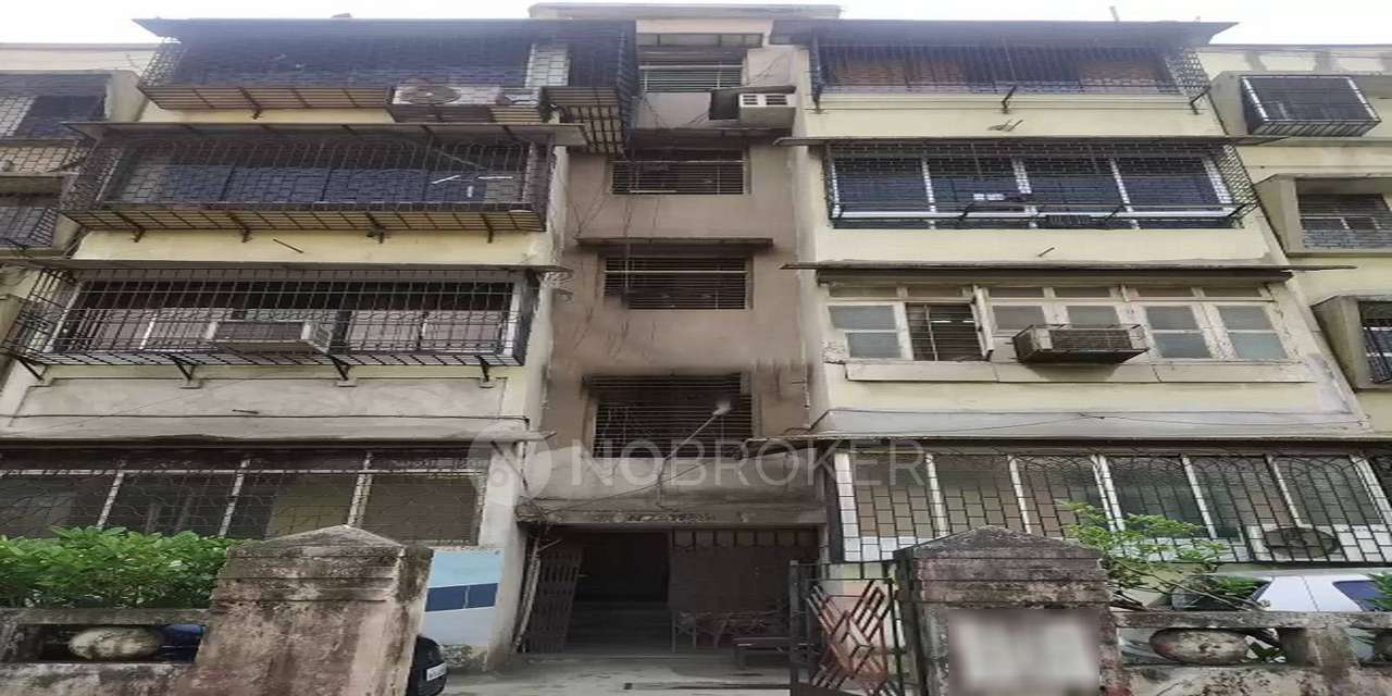 2 BHK Flat In Shivneri Sion For Sale  In Sion West, Sion