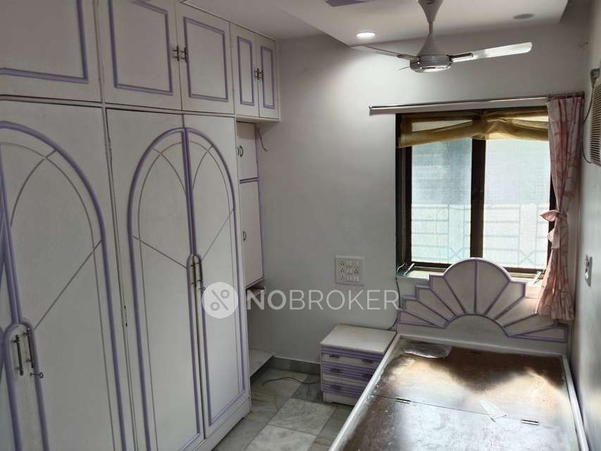 2 BHK Flat In Krishna Kunj Society for Rent  In Mulund West