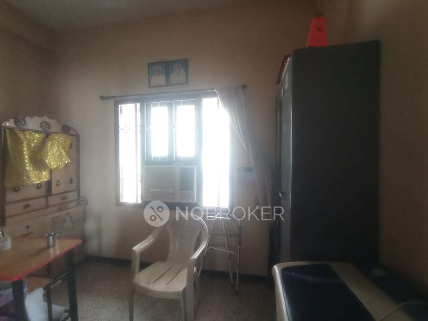 2 BHK Flat In Akrish Apartment For Sale  In Vellala Street